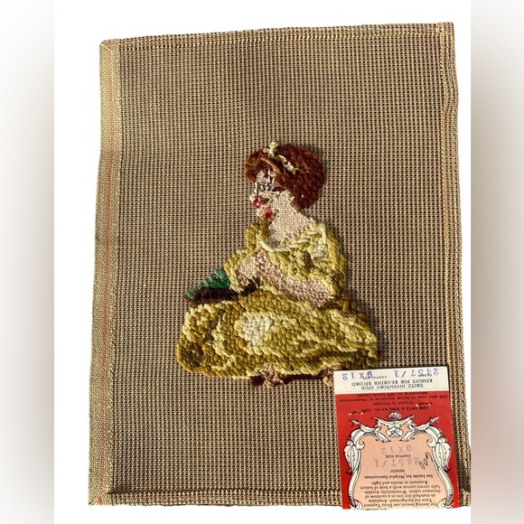 Young Kneeling Female PreWorked VTG NOS Dritz Luxury Needlepoint 9 X 12 - Picture 5 of 6